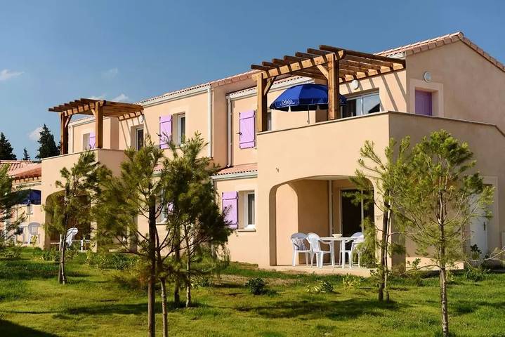 Appartement entier, 2 Pièces 4 Personnes Terrasse in Paradou, Région d'Arles