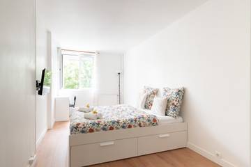 Appartement De Vacances pour 8 Personnes dans Rosny-sous-Bois, Seine-Saint-Denis, Photo 4