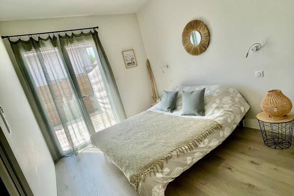 House near Hossegor with swimming pool in Angresse, Côte d’Argent