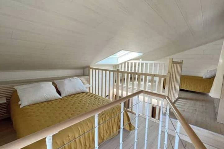 Gîte pour 15 personnes, avec Jacuzzi ainsi que Terrasse et Sauna à Étival (Jura) - 3