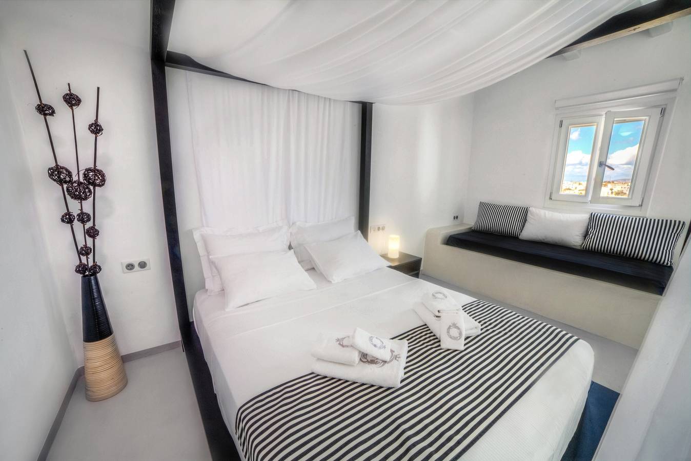 Ganzes Studio, Villa „Bridal Suite Lefkippi“ mit privater Terrasse, Wlan und Klimaanlage in Koufonisia, Kykladen