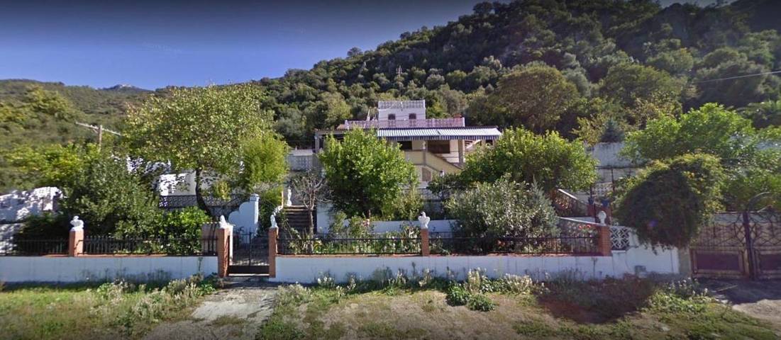Casa rural para 8 personas, con Terraza además de Jardín y Piscina en Sierra de Grazalema - 2
