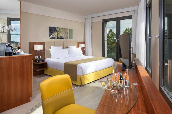 Hotel für 4 Personen, mit Terrasse und Sauna sowie Ausblick in Luxemburg (Stadt)