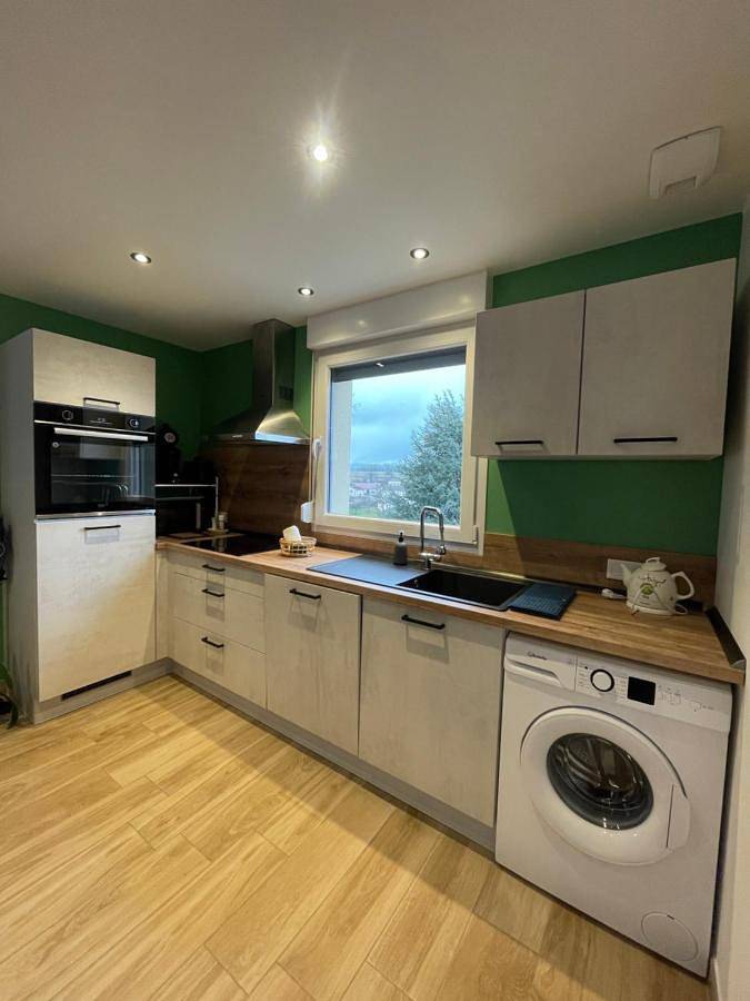 Location de vacances pour 4 personnes, avec vue et jardin à Champ-le-Duc