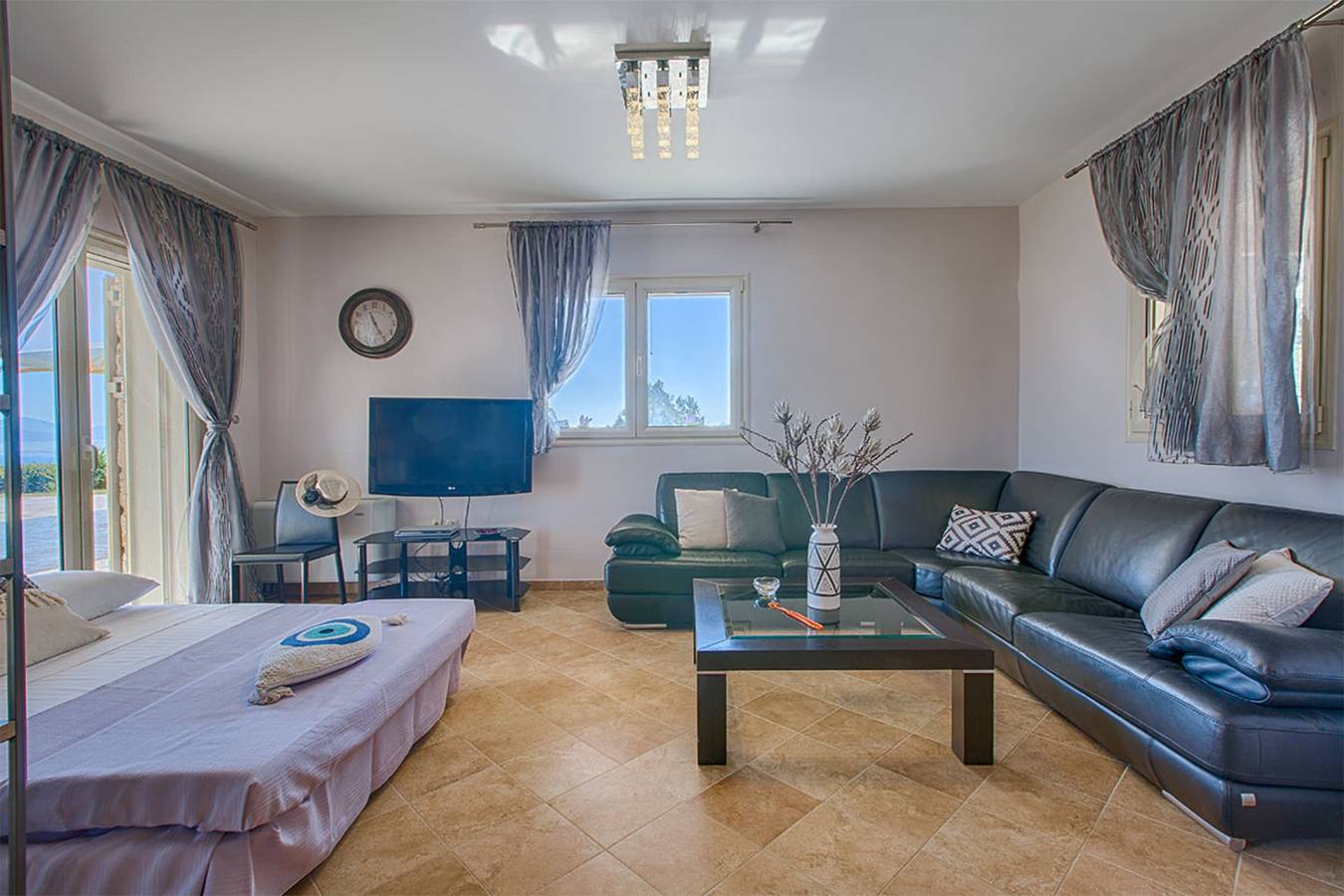 Villa Ventalia with magnificent panoramic sea view! in Nikiana, Alexandros