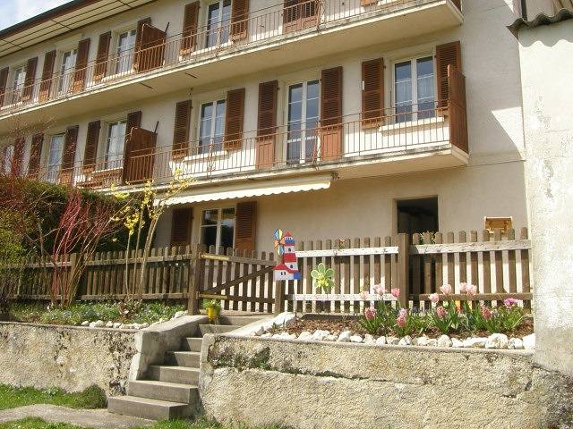 Ferienwohnung für 5 Personen, mit Terrasse und Garten im Drei-Seen-Land