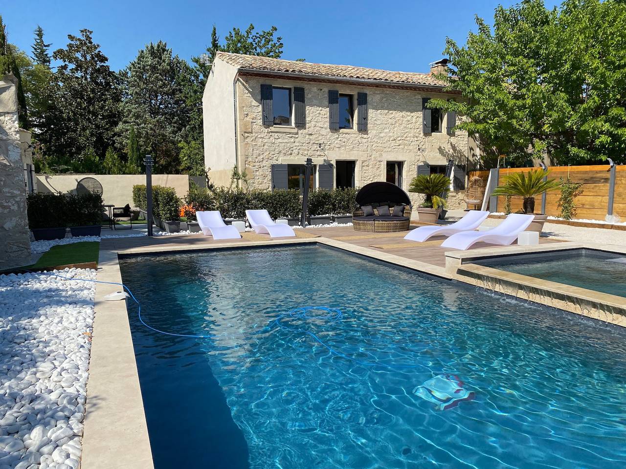 Maison de vacances « Le Mistral » avec piscine partagée, Wi-Fi et climatisation in Saint-Rémy-de-Provence, Région d'Arles