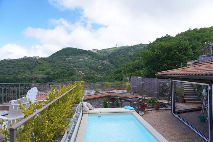 Villa für 6 Personen, mit Terrasse