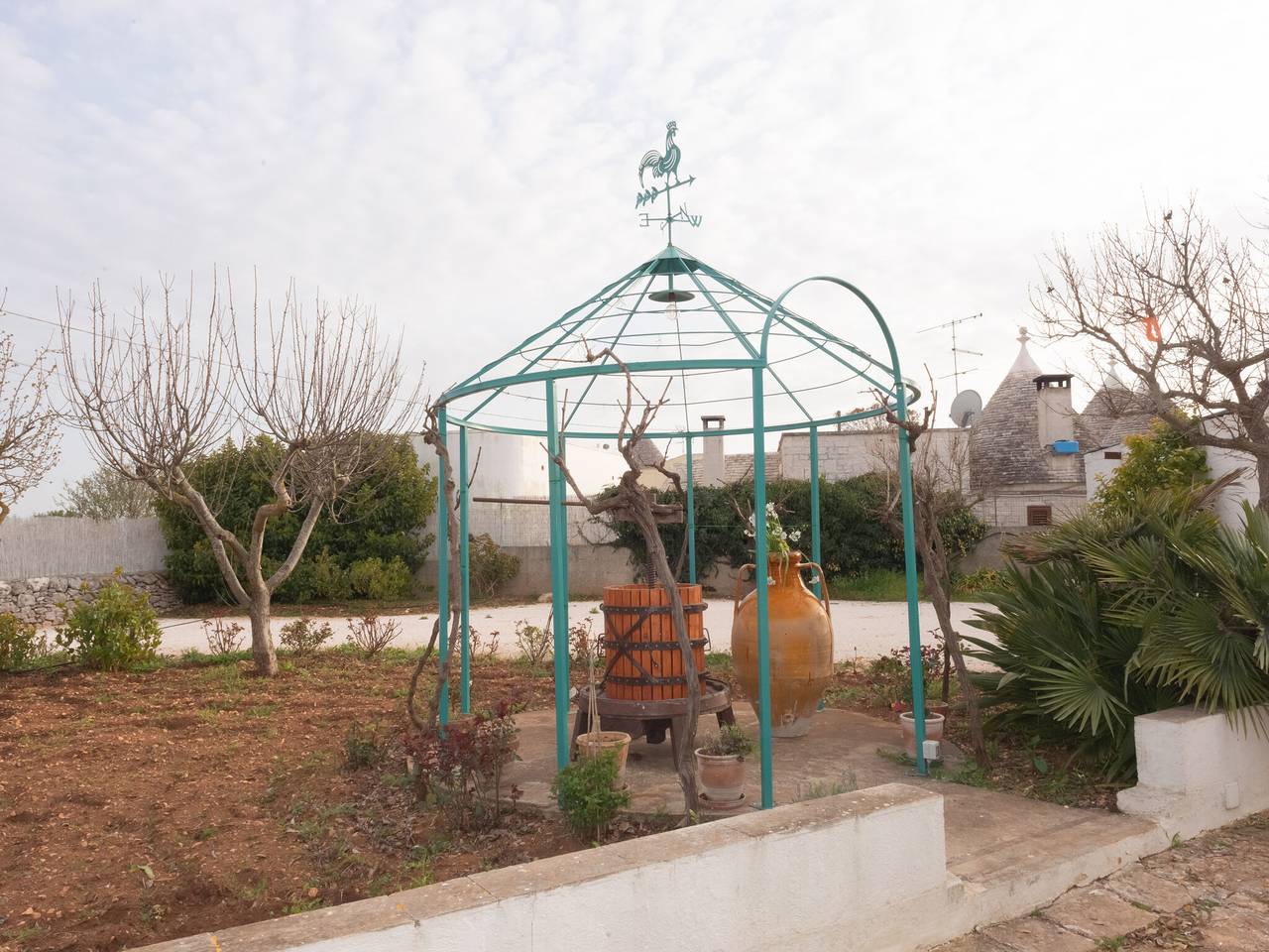 Appartamento intero, Trulli in Puglia con Bosco Privato in Locorotondo, Provincia di Bari