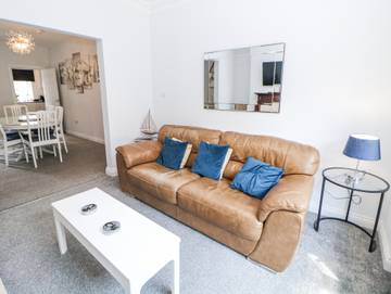 Cottage for 8 People in Buxton, Peak District, Photo 2