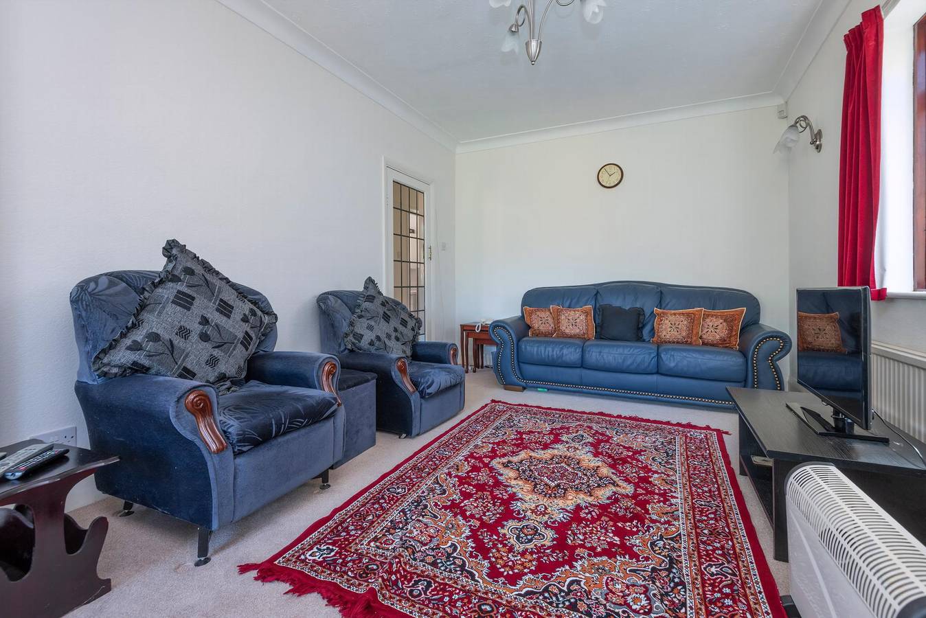 Lovely home in Ilford with parking in Redbridge, Londen
