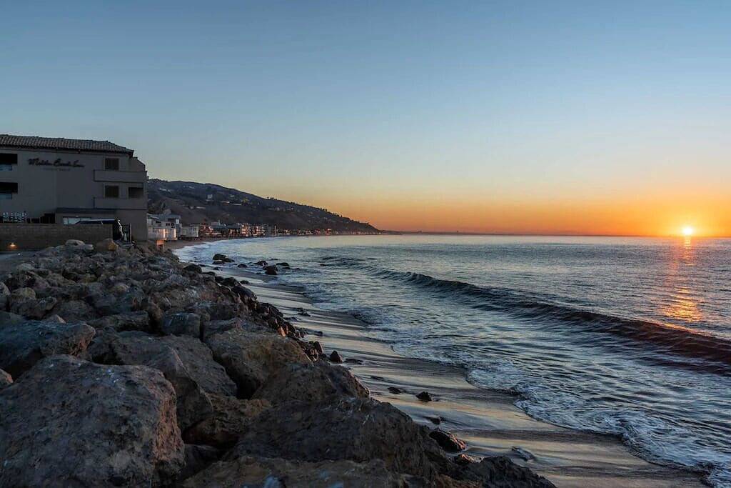 Ganze Wohnung, The Perfect Sandy 2 Bed Suite on Carbon Beach #6 in Malibu Beach, Malibu