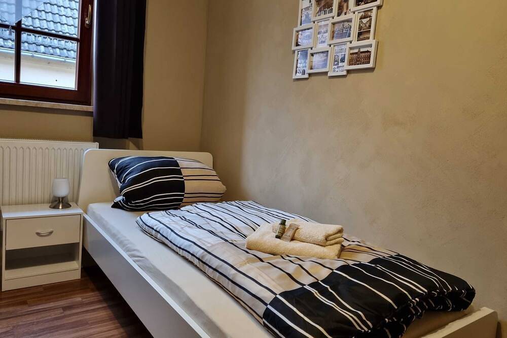 Zimmer 10 (Ex) - Pension Torgau in Torgau, Nordsachsen