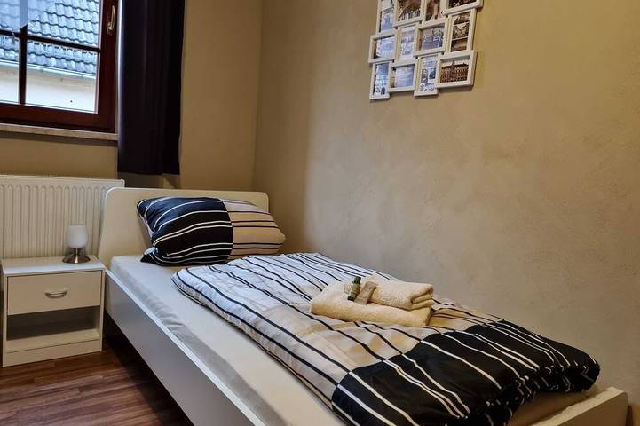 Zimmer 10 (Ex) - Pension Torgau in Torgau, Nordsachsen
