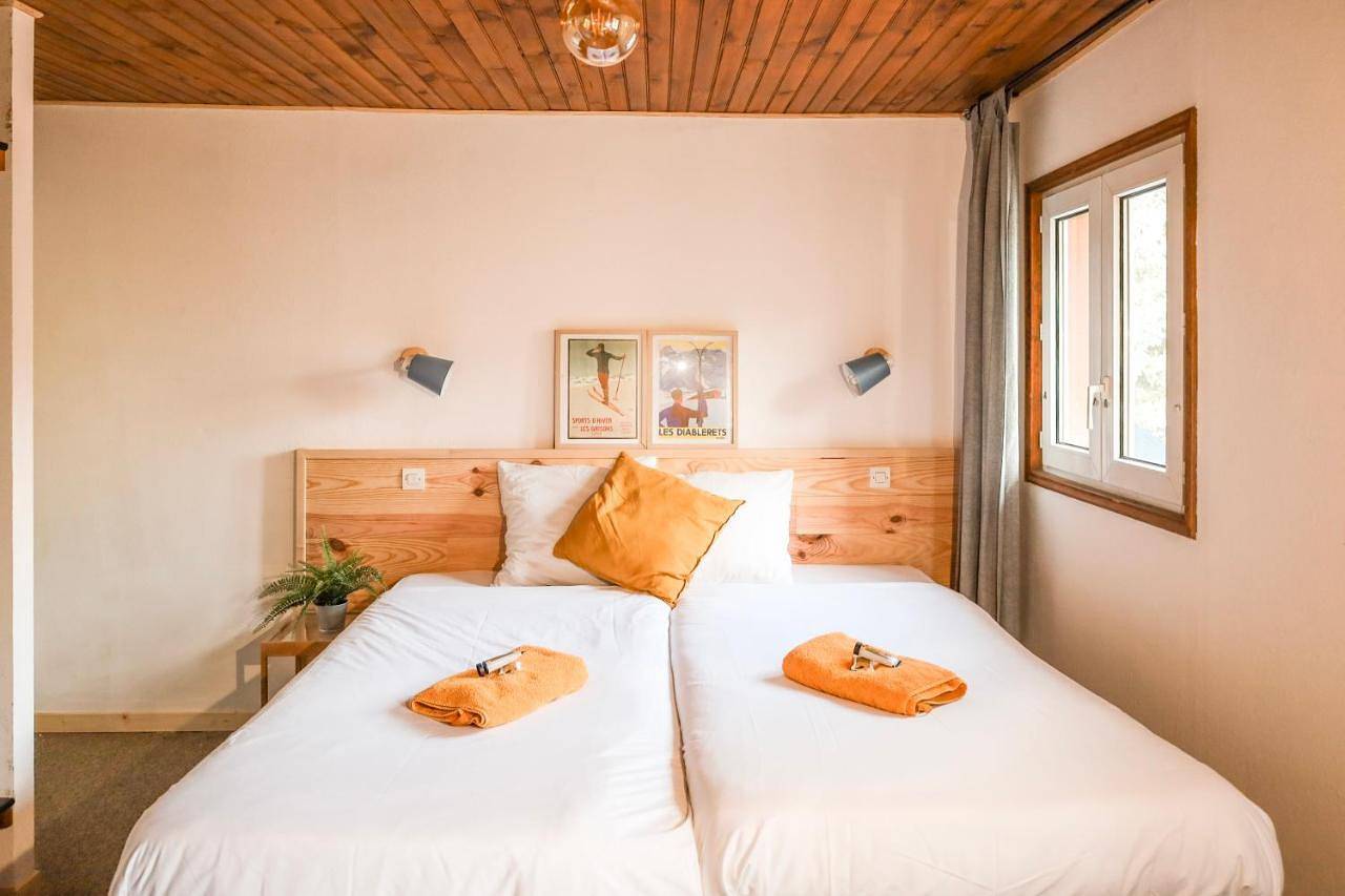 Twin Room in Vénosc, Les Deux Alpes