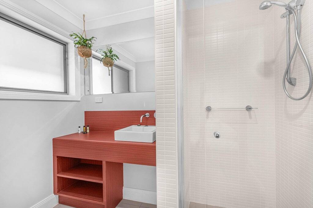 Hunter Treehouse - Gorgeous golf course getaway, at The Vintage Resort in Pokolbin, Hunter Valley