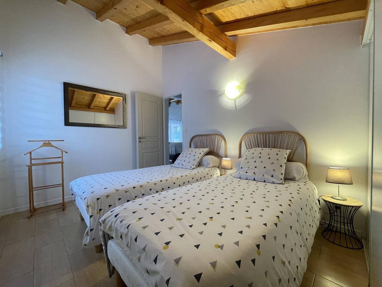 Aire-Leku in Saint-Pée-sur-Nivelle, Bayonne und Umgebung