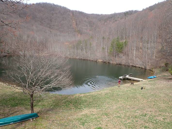 Log cabin for 5 people, with balcony, with pets in Virginia