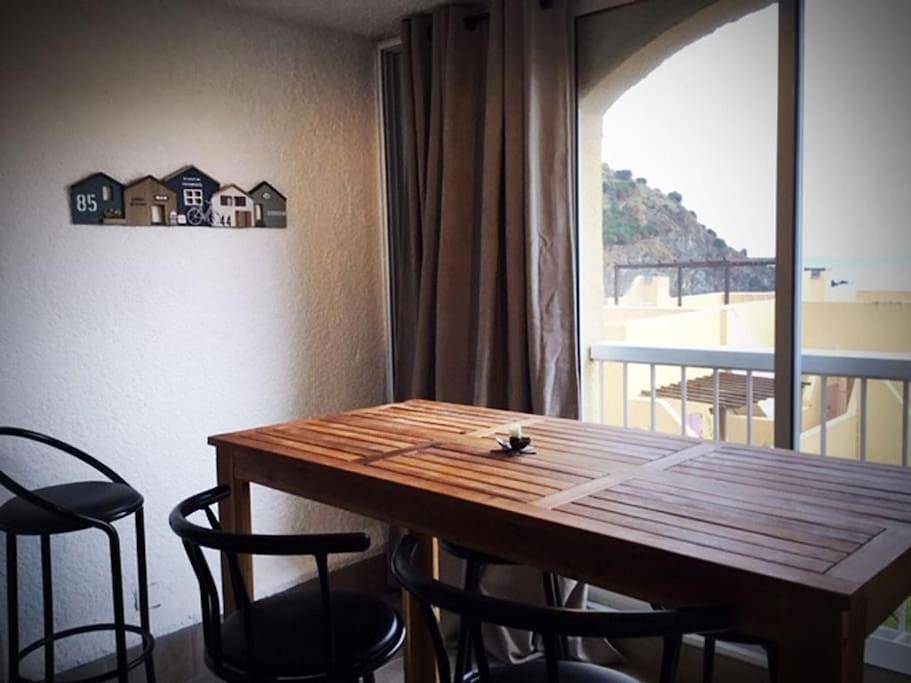 Appartement entier, One-Bedroom Apartment in Côte Vermeille, Cerbère