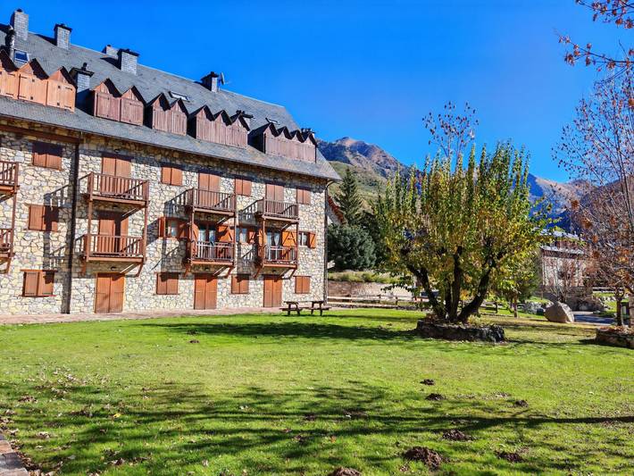 Gîte pour 4 personnes, avec jardin, animaux acceptés dans Vallee De Boi - 3