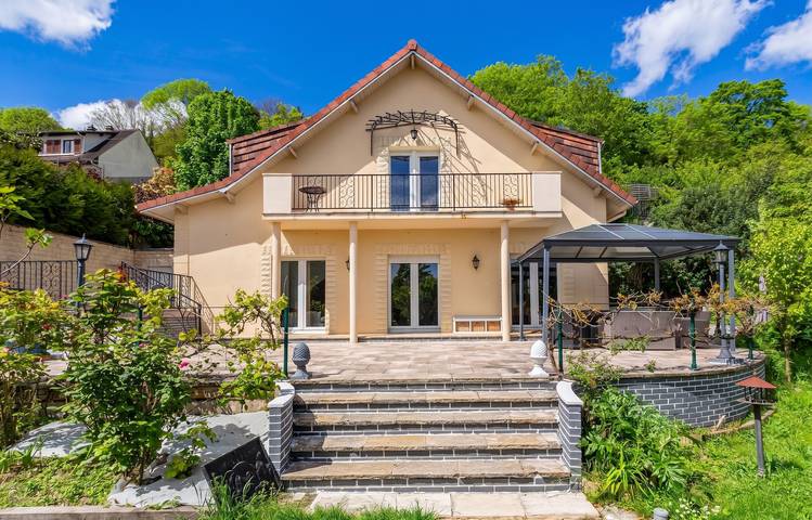 Casa bajo terrazas Saint-Germain-en-Laye, entre Sena y bosque in Le Pecq, Yvelines