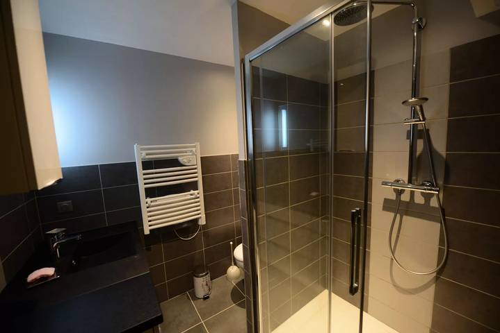 Gîte pour 8 personnes, avec terrasse dans Super Lioran - 4