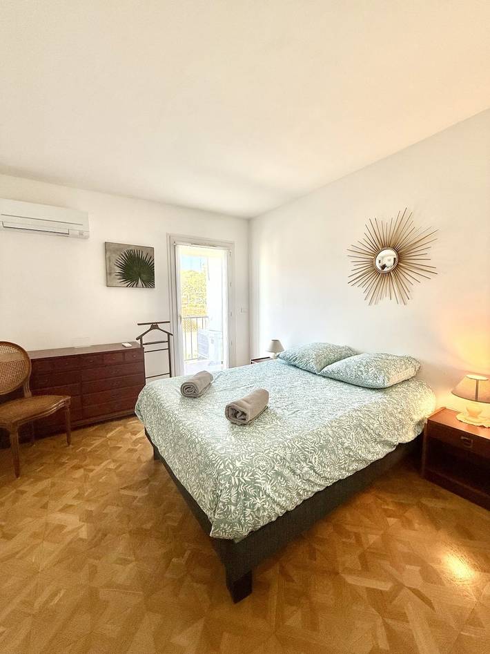 Gîte pour 4 personnes, avec balcon à Carqueiranne - 3