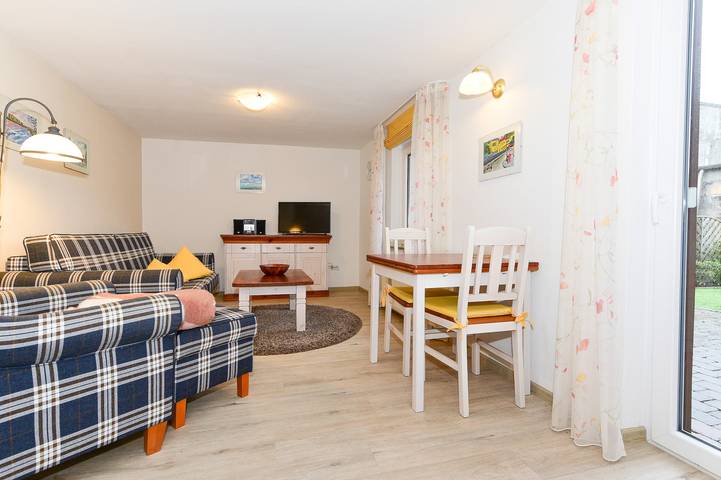 Ganze Ferienwohnung, Haus Kiehlwasser Whg 02 Eg in Nordfriesische Inseln (Schleswig-Holstein) (Schleswig-Holstein), Wyk auf Föhr