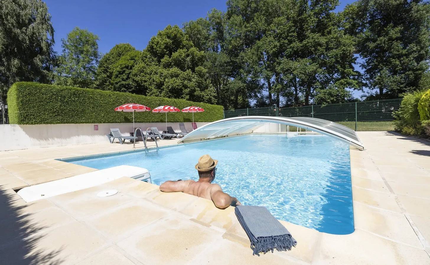 Chalet 3 étoiles - Piscine in Loubeyrat, Regionaler Naturpark Volcans d'Auvergne