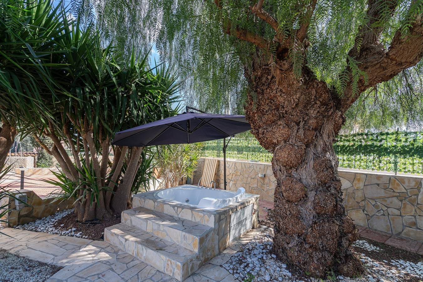 Villa con Jacuzzi e Area Fitness – Spazi Privati e Aree Esclusive – Arenella Mare in Arenella, Siracusa