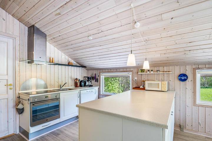 Friedlich gelegenes Ferienhaus mit Garage, 1 Hund erlaubt in Lodbjerg Hede, Ringkøbing