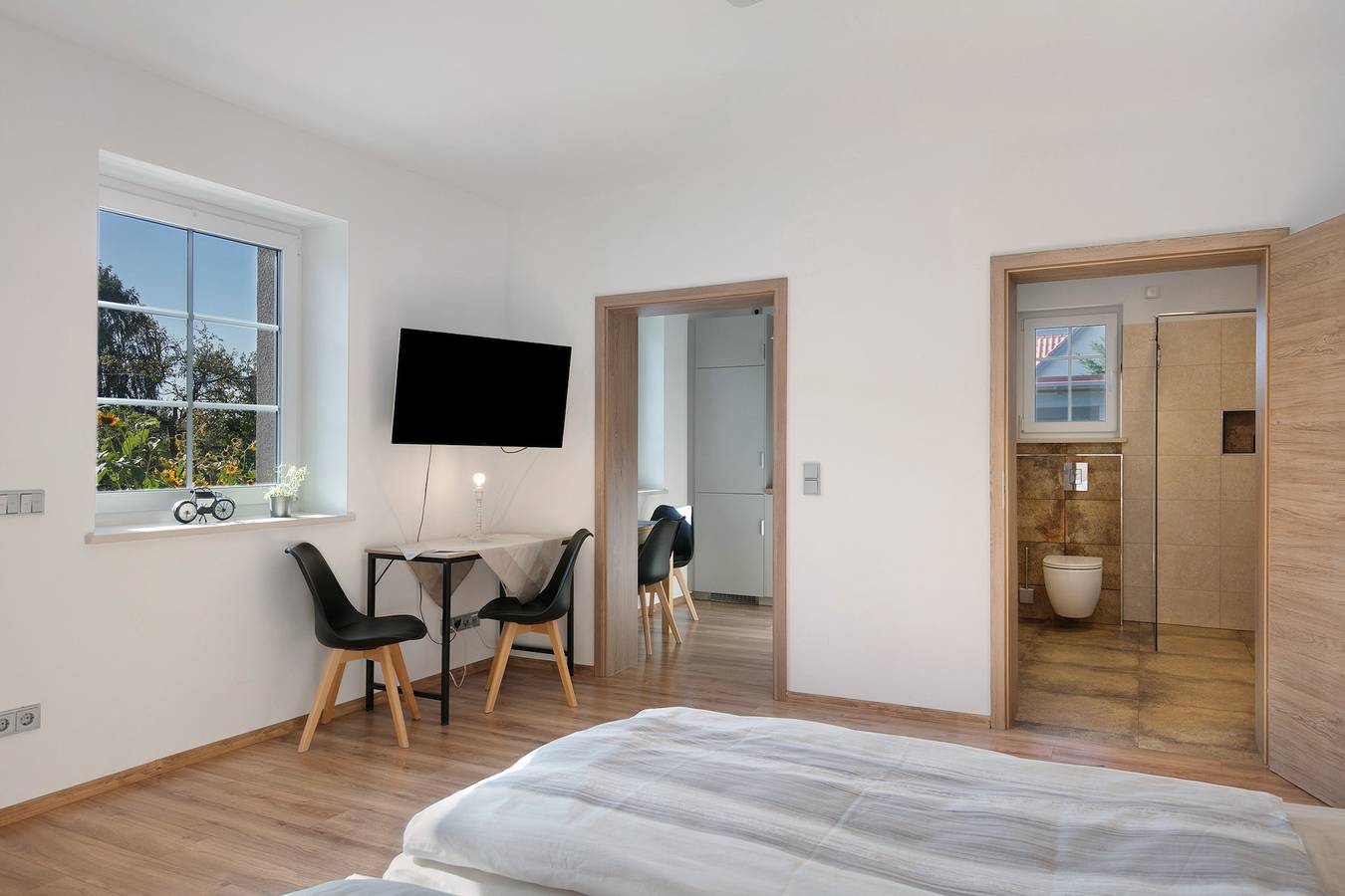 Ganze Wohnung, Ferienwohnung 'Löwenzahn' mit Gemeinschaftsgarten und Wlan in Lunow-Stolzenhagen, Britzer Platte