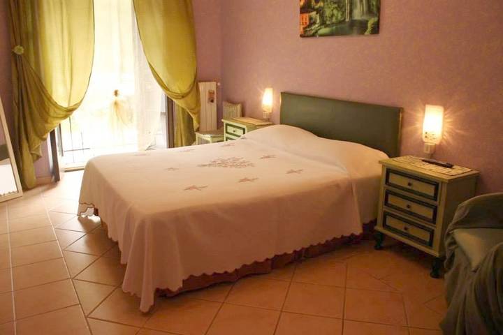 Location de vacances pour 3 personnes, avec vue ainsi que balcon et jardin à Sora - 2