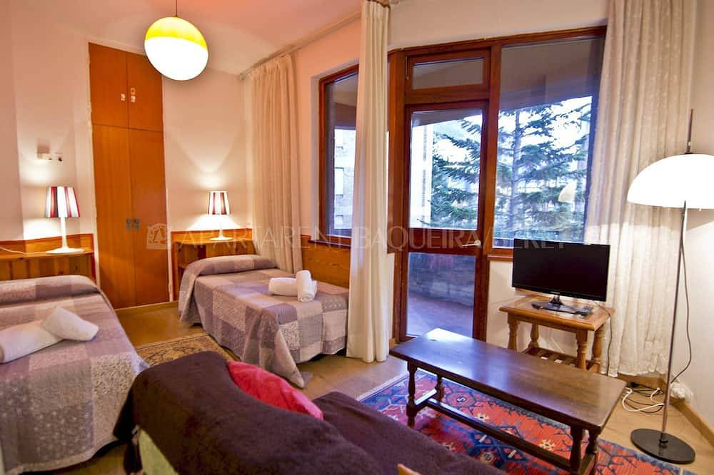 Entire apartment, Debutants - Edificio Mauberme in Baqueira, Naut Aran
