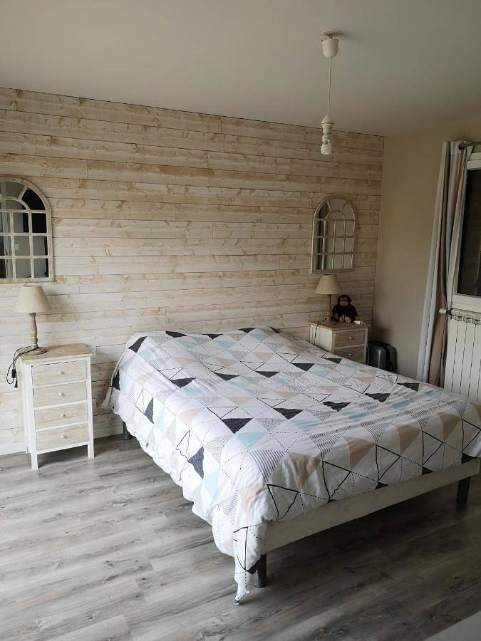 Chambre d’hôte pour 5 personnes, avec Terrasse et Jardin