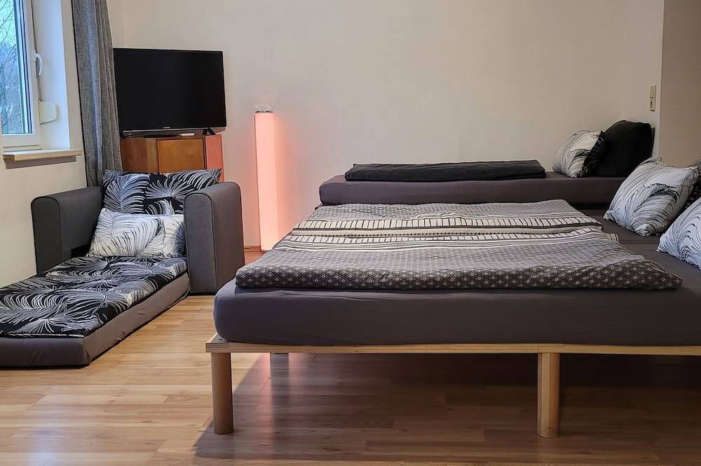 Ganze Wohnung, ★★★ Suhl - Ihre erholsame Arbeiterwohnung in Zentrumnähe in Suhl, Rennsteig