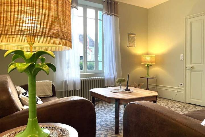 Gîte pour 6 personnes, avec jardin dans La Ferté-Hauterive