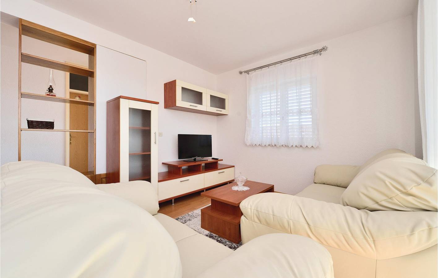 Ferienhaus für 10 Personen mit Terrasse in Grad Benkovac, Zadar