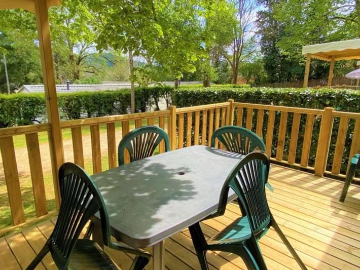 Mobil home pour 6 personnes, avec piscine et terrasse, animaux acceptés à Saint-Cybranet - 2