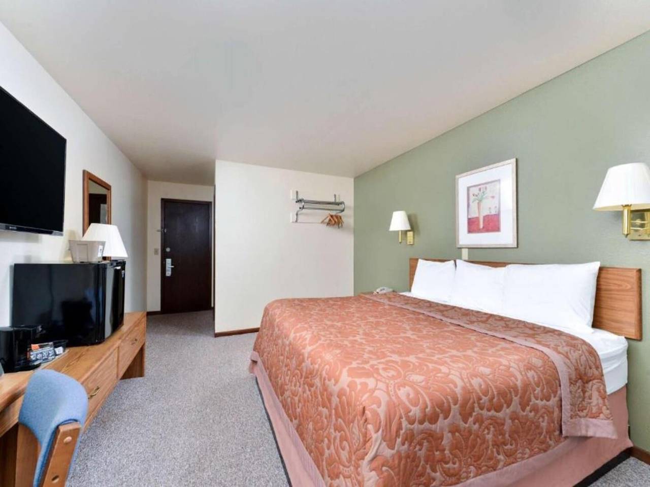 Appartement entier, Lit King Confortable | Staples in Comté de Todd