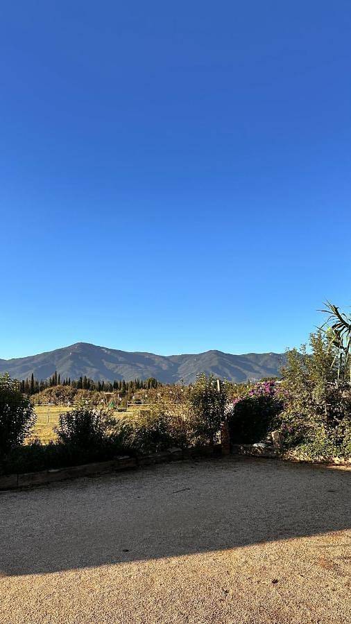 Location de vacances pour 4 personnes, avec jardin et jacuzzi à Palau-del-Vidre