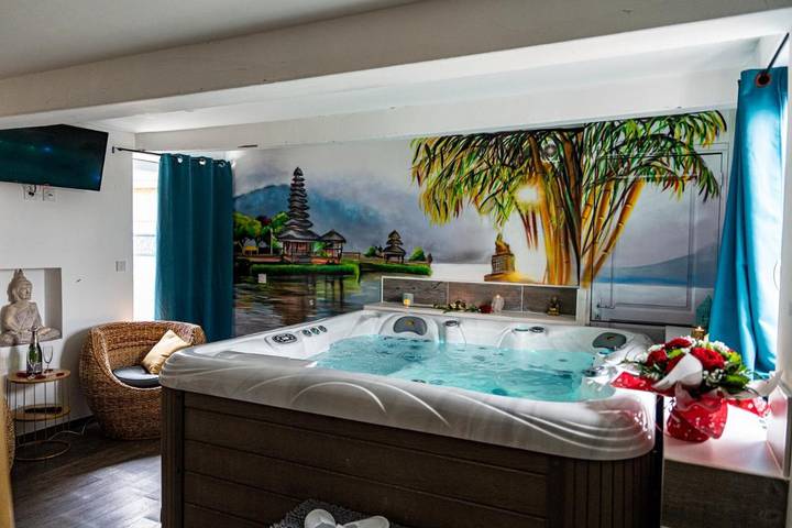 Maison de vacances pour 2 personnes, avec jacuzzi et terrasse