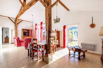 Maison De Vacances pour 5 Personnes dans Saint-Julien-des-Landes, Vallée de la Loire, Photo 4