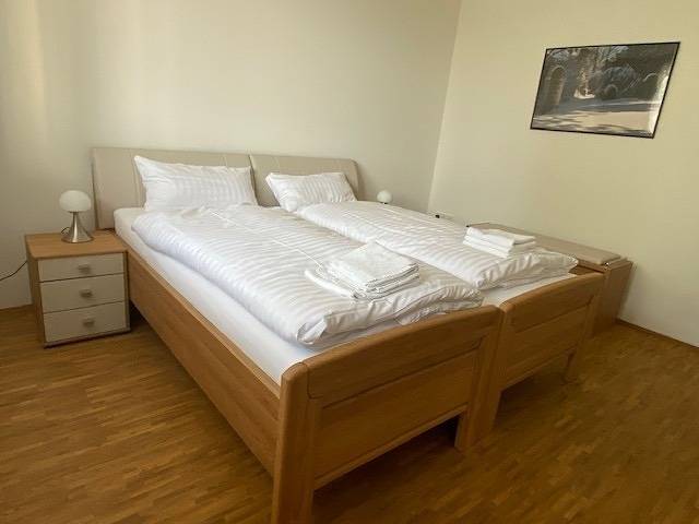 Ferienwohnung für 4 Personen, mit Balkon und Ausblick in Oerlinghausen - 2