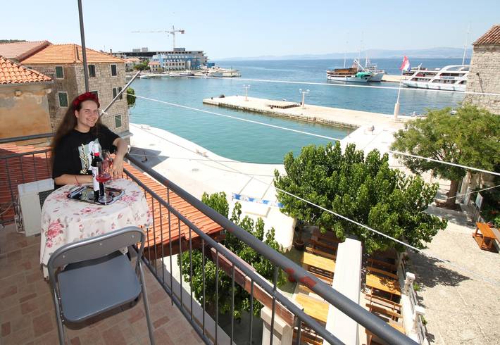 Smještaj za odmor za 2 osoba, s Balkon/terasa u Postira