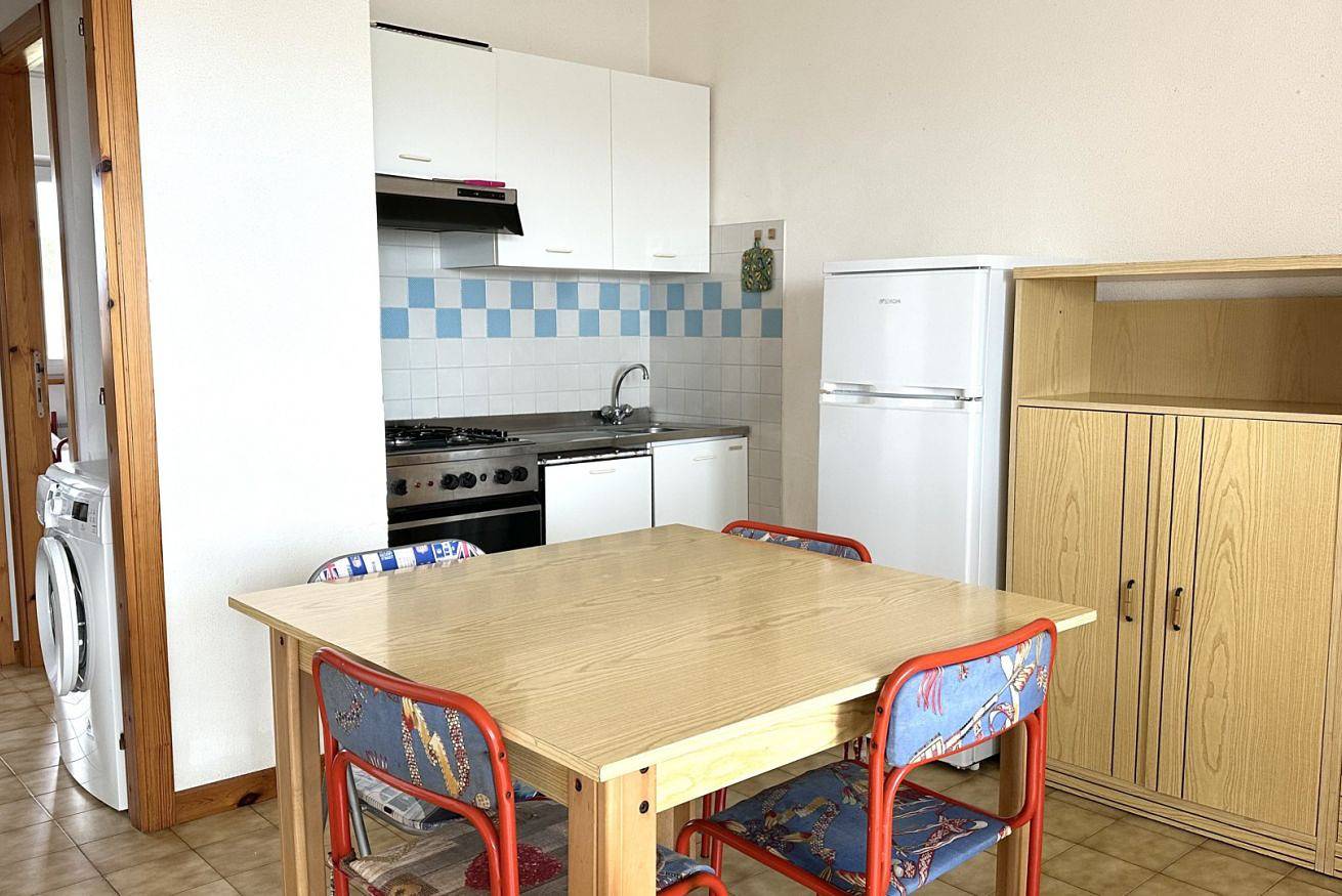 Ganze Wohnung, M079 - Marcelli, seafront three-room apartment in a residence with swimming pool in Riviera del Conero