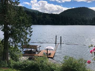 Glamping for 5 Guests in Youbou / Meade Creek, British Columbia, Picture 3