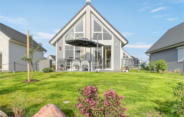 Ferienhaus für 4 Personen, mit Garten und Sauna sowie Terrasse in Wandlitz