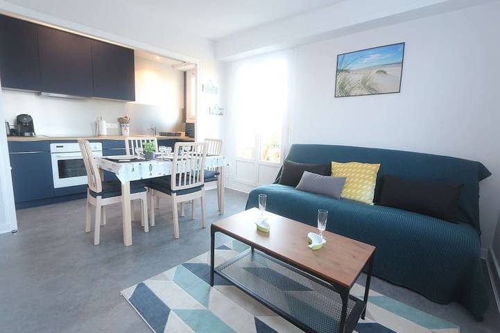 Gîte pour 4 personnes, avec balcon dans Plage du Letty