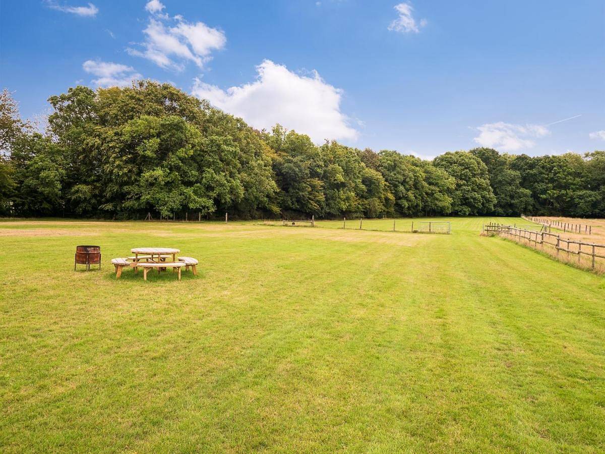 Chambers Place in Woodcote, North Wessex Downs